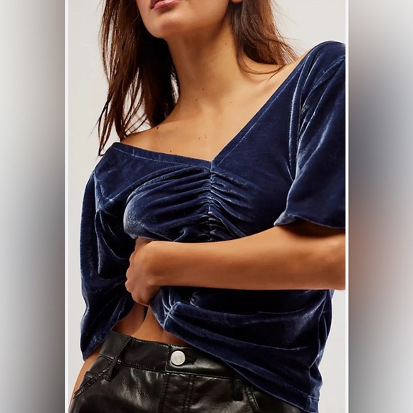 Free People Tops - Free People Cupcake Velvet Top size XS